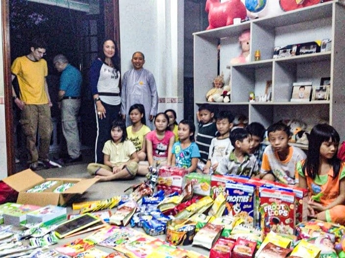 Heart Operation and Teaching Mission in Huế Vietnam